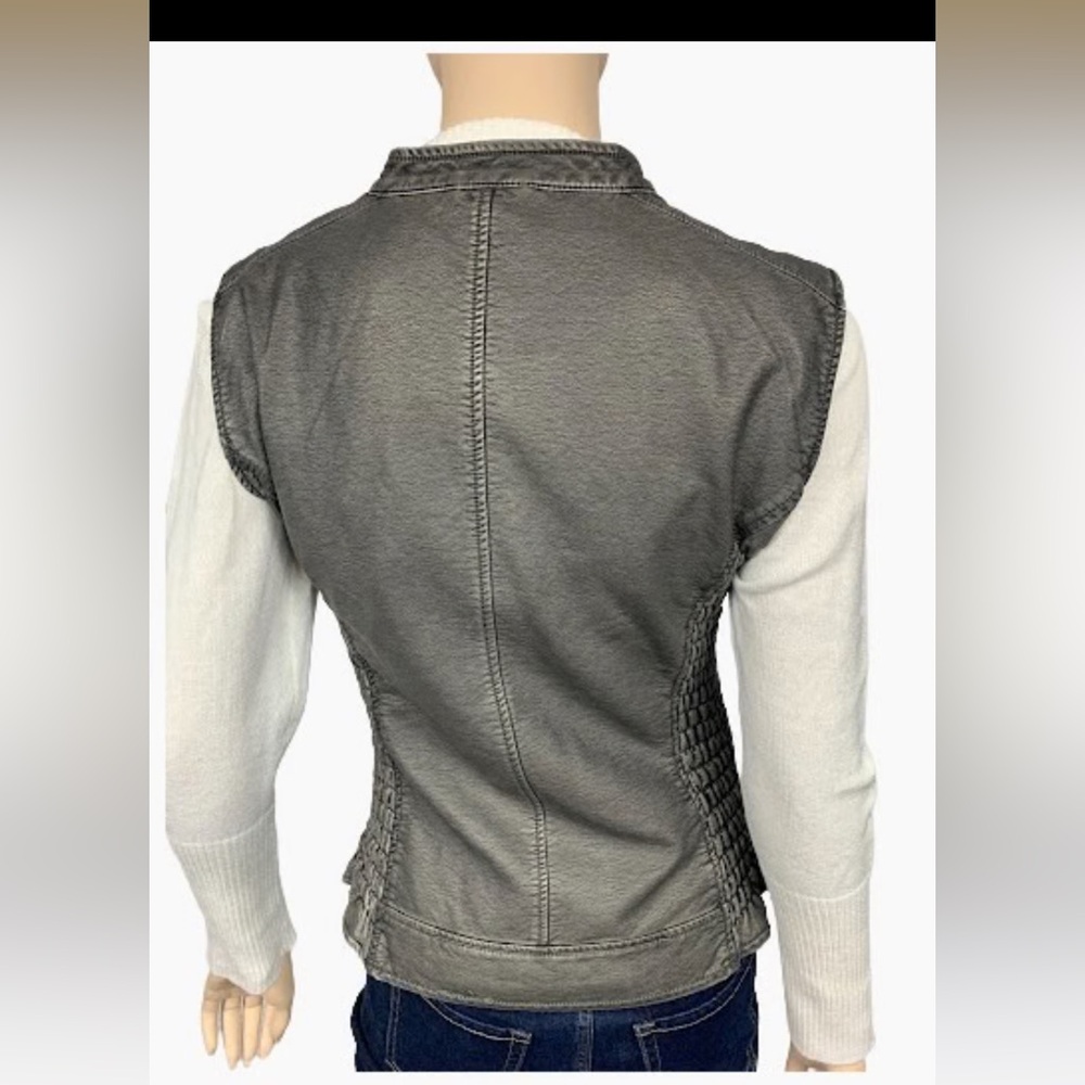 New With Tags Montanaco Faux Leather Vest - Picture 2 of 8